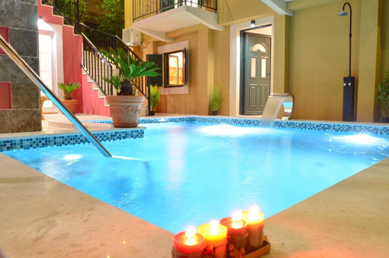 Apartments Lux S Тиват Екстериор снимка